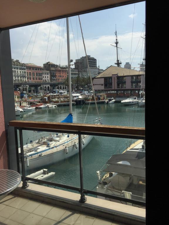 Sull'Acqua Del Porto Antico Apartment Genoa Exterior photo